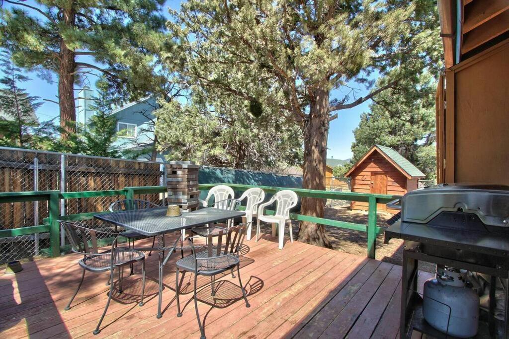 Вилла Los Osos Cozy Cabin With Private Spa And Bbq Биг Бэар Лейк Экстерьер фото