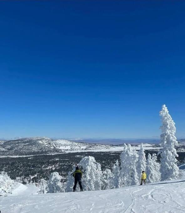 Вилла Los Osos Cozy Cabin With Private Spa And Bbq Биг Бэар Лейк Экстерьер фото
